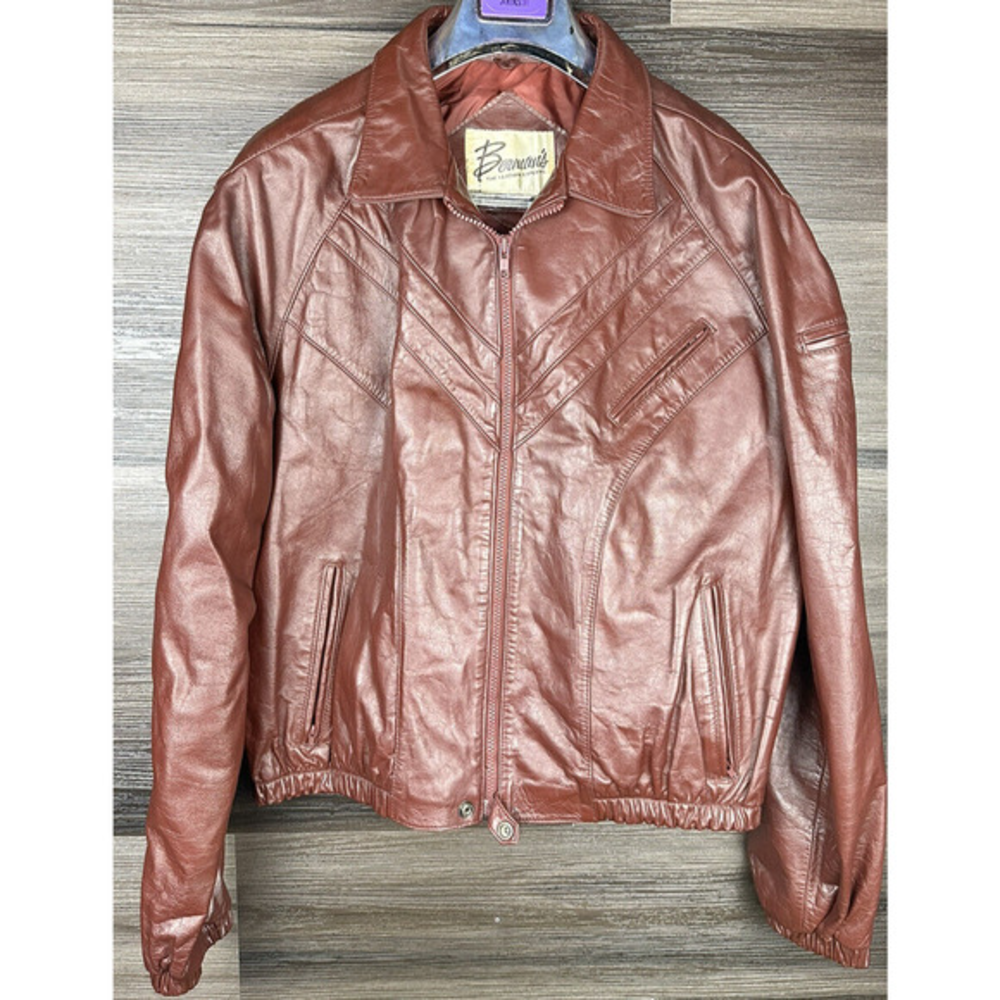 Vintage Woman's‎ Berman's VTG. LEATHER COAT JACKET BIKER Bomber 46 SZ VTG 70s LG